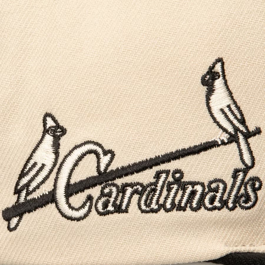 Mitchell-Ness-Off-White-St.-Louis-Cardinals-Cooperstown-Collection-Snapback-Hat-2