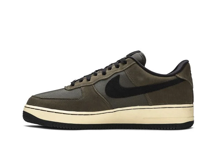 Кроссовки Undefeated x Nike Air Force 1 Low SP 'Ballistic'
