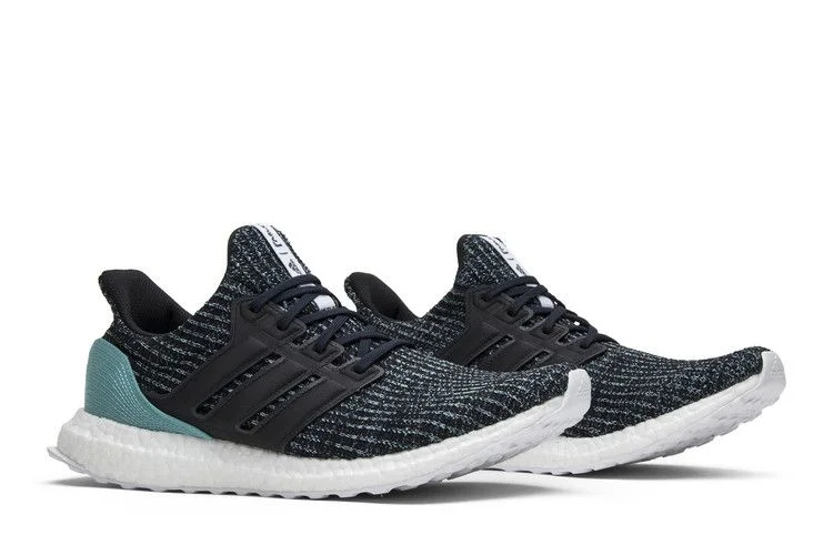 Krossovki-Parley-x-adidas-UltraBoost-4.0-7