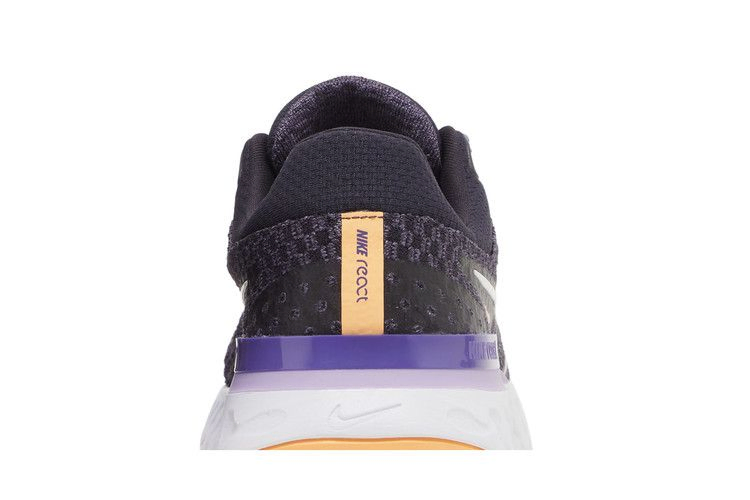 wmns-react-infinity-run-flyknit-3-cave-purple-orange-dd3024-502_06