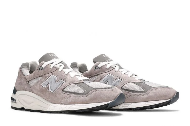 Krossovki-Kith-x-New-Balance-990v2-Made-in-USA-Classics-Collection-7