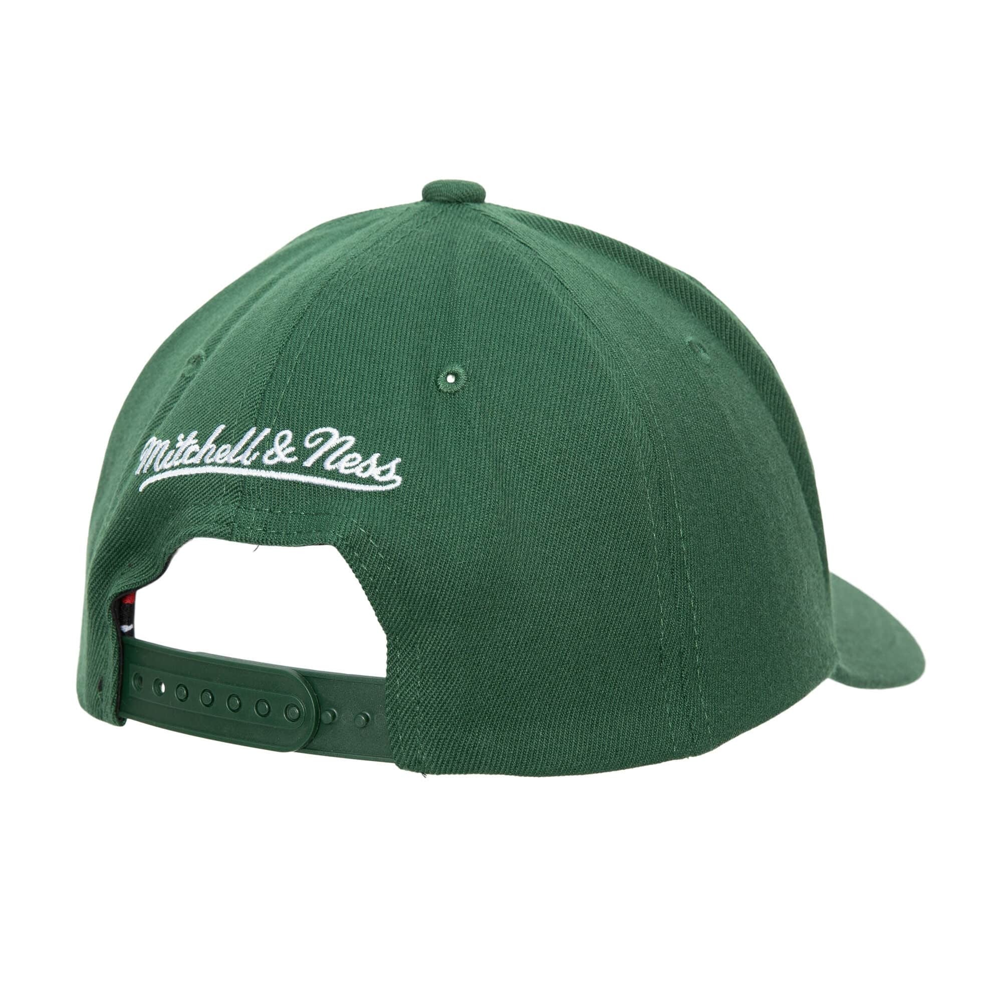 Бейсболка Mitchell & Ness Team Ground 2.0 Stretch Snapback Milwaukee Bucks Hat