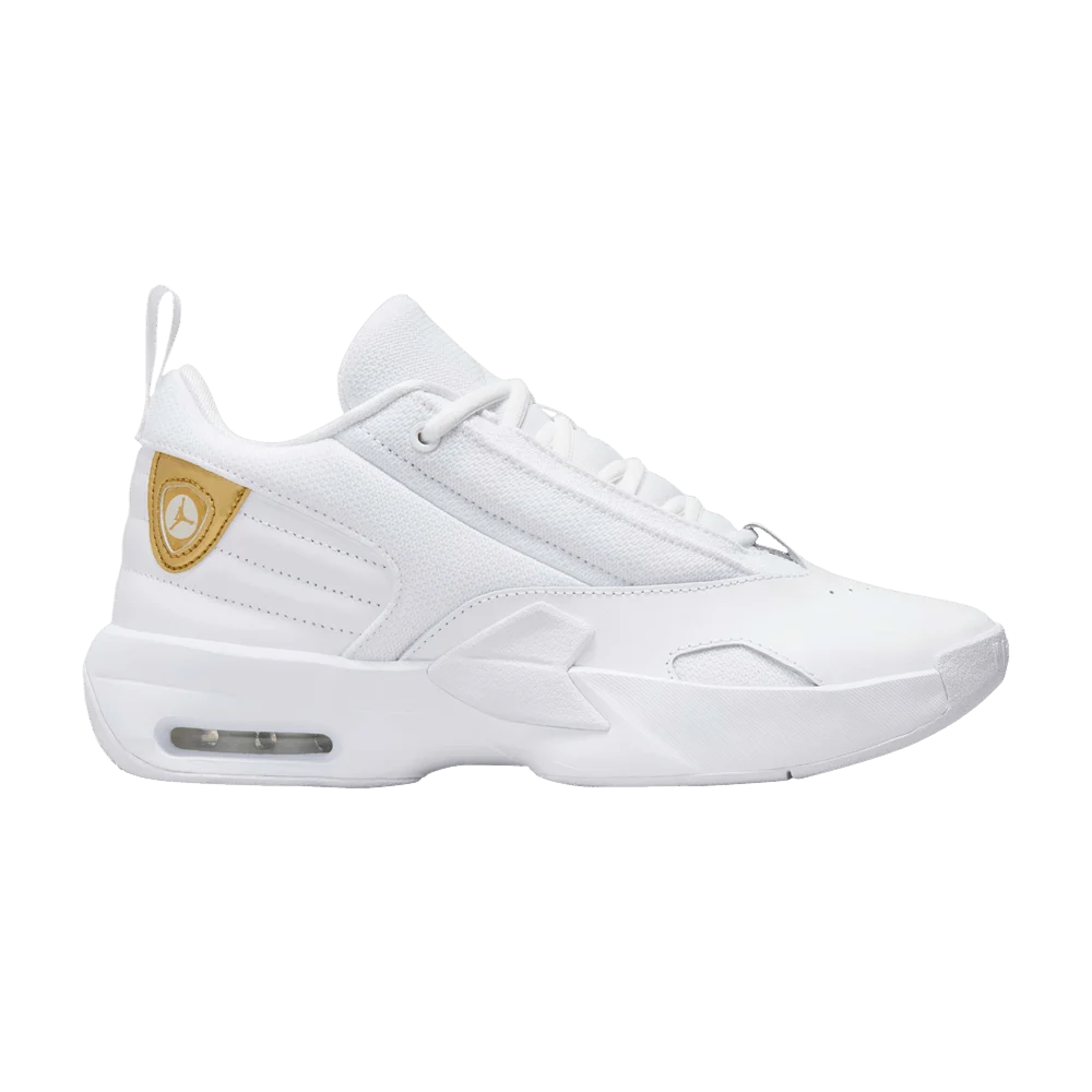 Кроссовки Air Jordan Wmns Jordan Max Aura 6 'White Metallic Gold'
