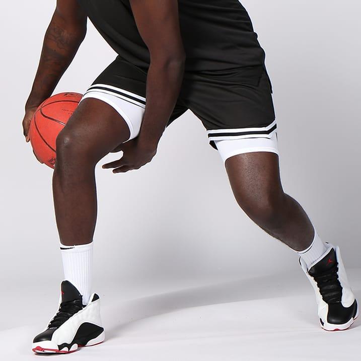 Спортивные шорты Daiong Stripes Black Short Shorts