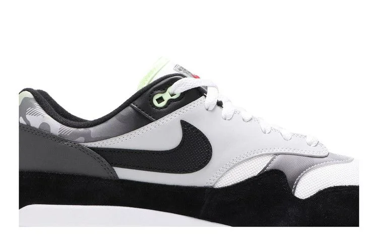 Krossovki-Nike-Air-Max-1-Remix-Pack-1