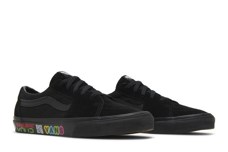 sk8-low-disruptive-vn0a4uuk4wb_07