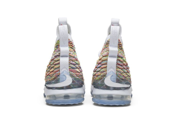 Кроссовки Nike LeBron 15 'Fruity Pebbles'