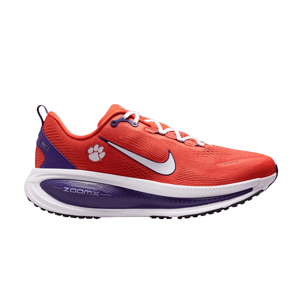 Krossovki-NCAA-x-Nike-Vomero-18-Clemson