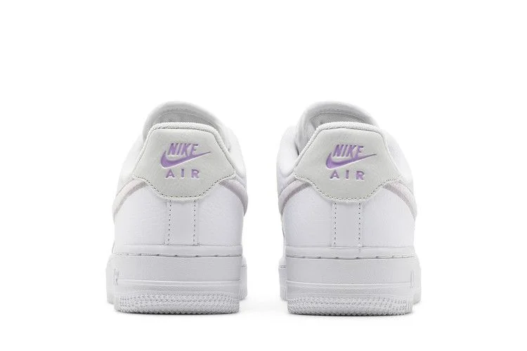 Кроссовки Nike Wmns Air Force 1 '07 Essential 'Chenille Swoosh - White Lilac'
