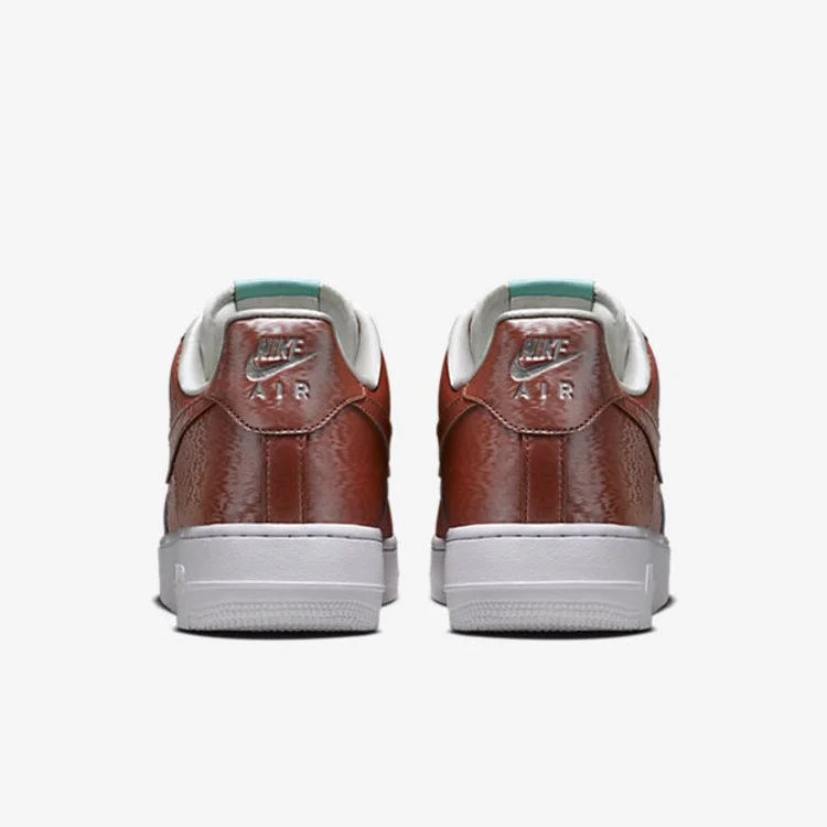 Krossovki-Nike-Air-Force-1-Low-Lady-Liberty-3