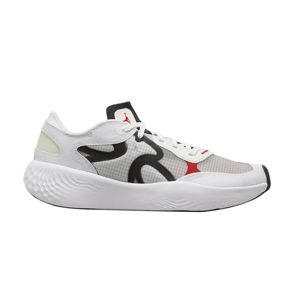 Krossovki-Air-Jordan-Delta-3-Low-White-Chile-Red