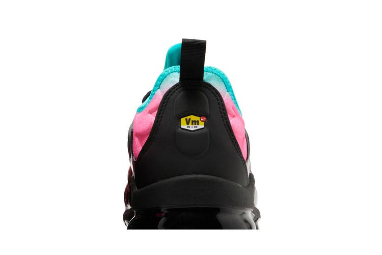 Кроссовки Nike Wmns Air VaporMax Plus 'Miami Nights'
