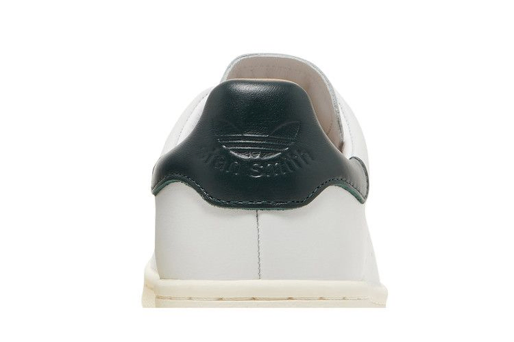 Кроссовки adidas Stan Smith Lux 'White Pantone'