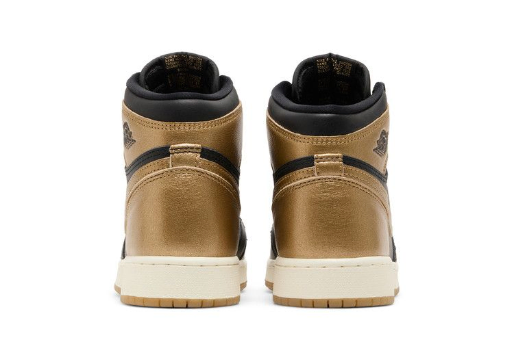 air-jordan-1-retro-high-og-gs-black-metallic-gold-fd1437-071_05