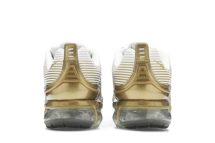 Кроссовки Nike Air Vapormax 360 'White Metallic Gold'