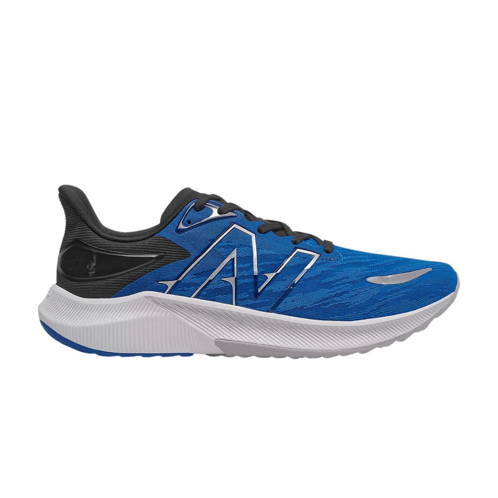 Кроссовки New Balance FuelCell Propel v3 'Laser Blue'
