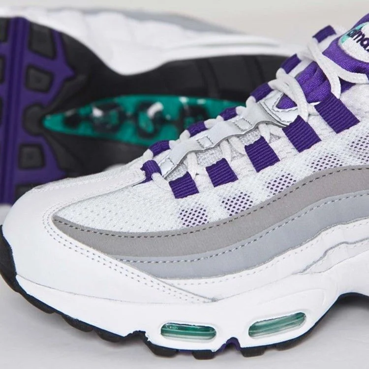 Krossovki-Nike-Wmns-Air-Max-95-Alternate-Grape-4