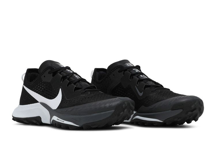 air-zoom-terra-kiger-7-black-pure-platinum-cw6062-002_07