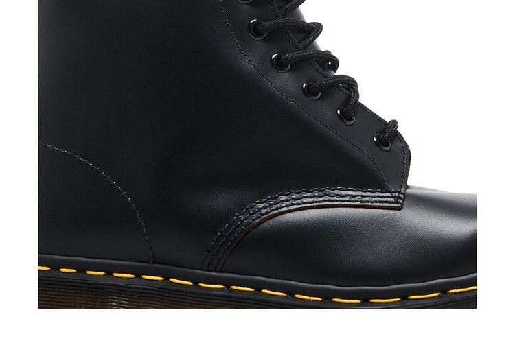 1460-vintage-made-in-england-lace-up-boot-black-quilon-12308001_01