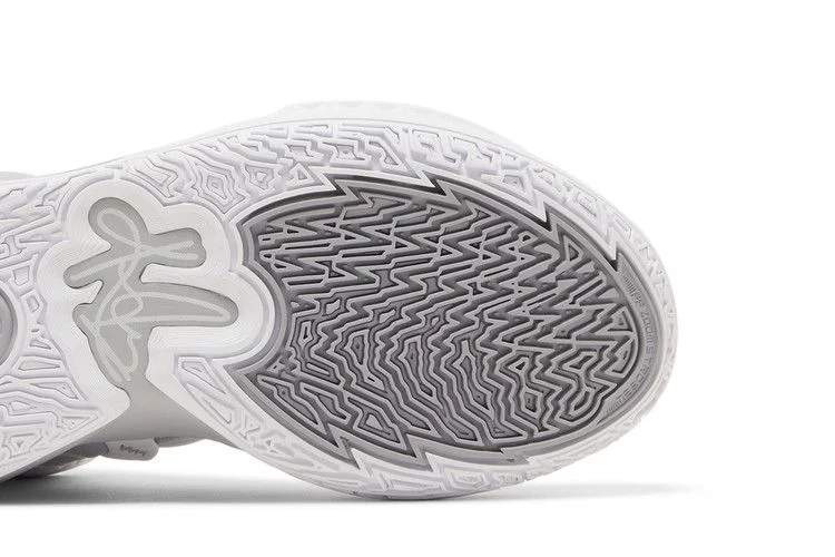 Кроссовки Nike Men's Kyrie Infinity TB 'Wolf Grey'