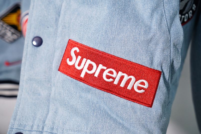 Бомбер Supreme x Nike x NBA Teams Warm Up Jacket Denim