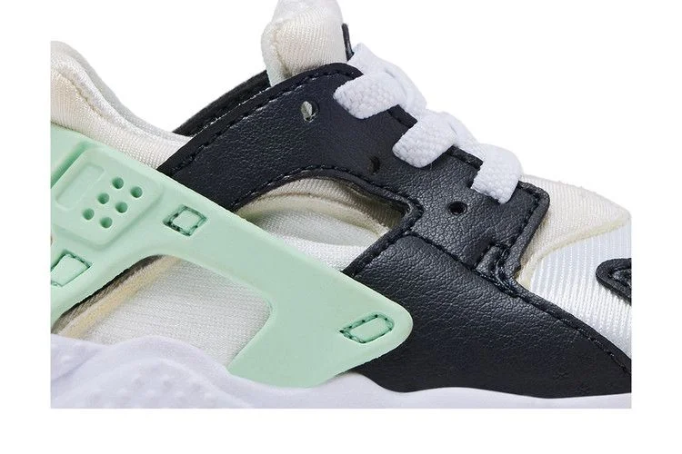 Кроссовки Nike Huarache Run TD 'White Mint Foam'
