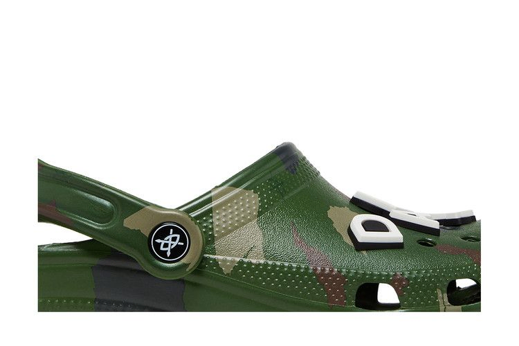 Сабо Daily Paper x Crocs Classic Clog 'Green Camo'