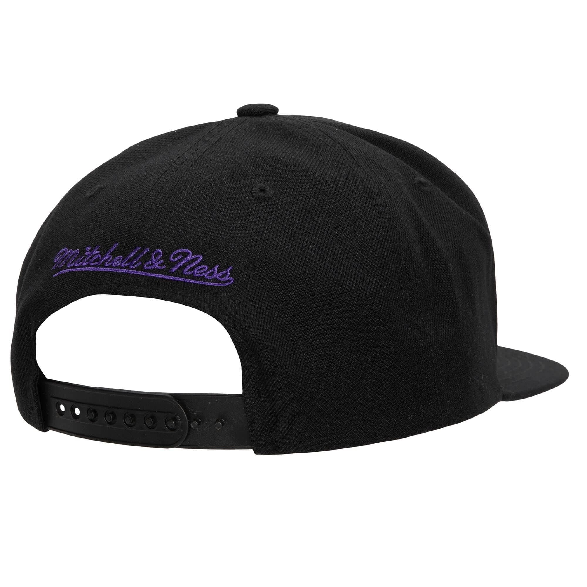 Бейсболка Mitchell & Ness Embroidery Glitch Snapback Los Angeles Lakers Hat