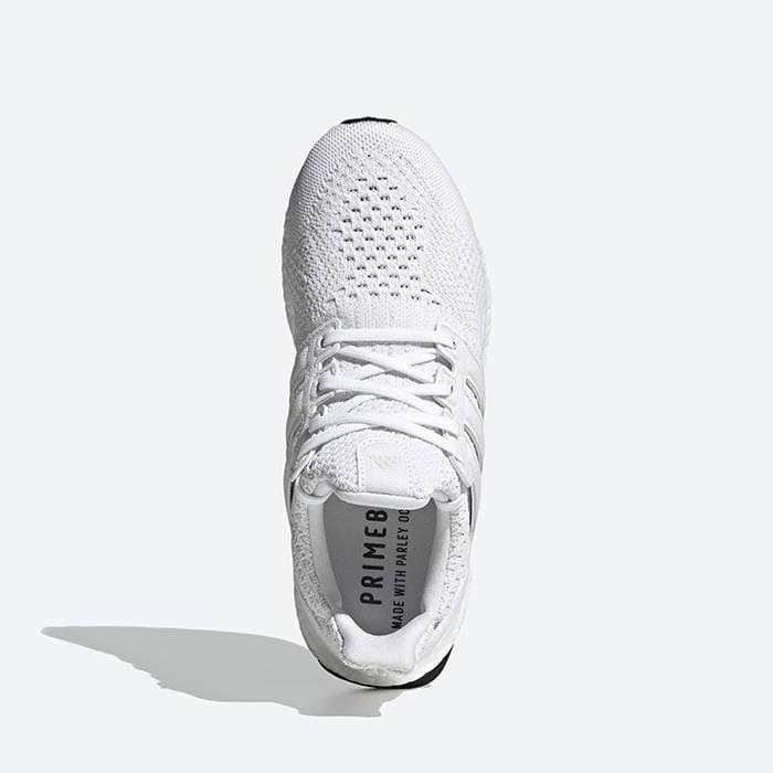 Wmns-adidas-UltraBoost-5.0-DNA-Triple-White-2