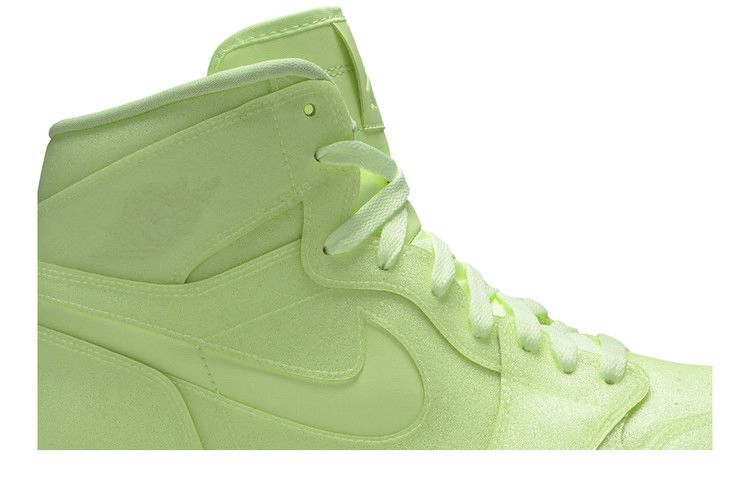 Кроссовки Wmns Air Jordan 1 High PRM 'Barely Volt'
