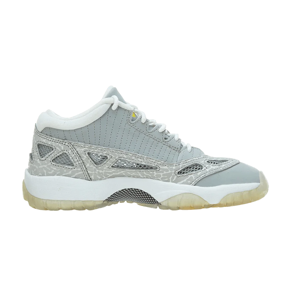 Krossovki-Air-Jordan-11-Retro-GS