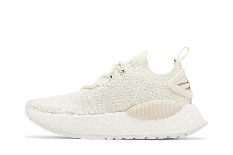 wmns-nmd_w1-off-white-wonder-beige-ig0483_02