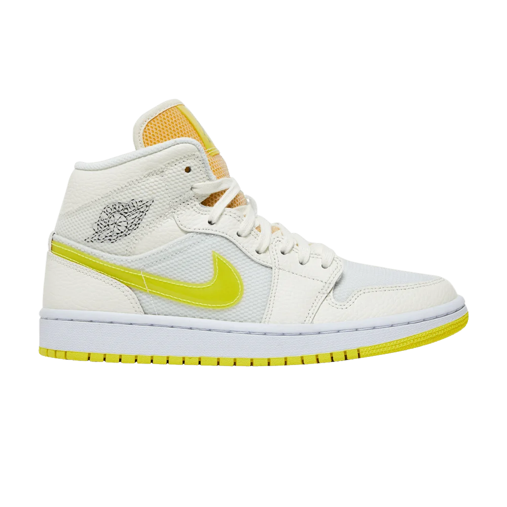 Кроссовки Wmns Air Jordan 1 Mid SE 'Voltage Yellow'