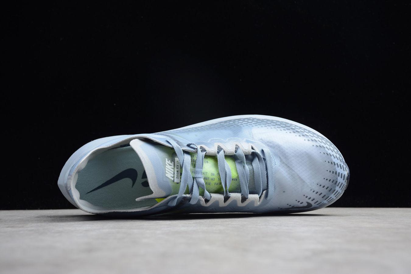 Zoom-Fly-Fast-Obsidian-Mist-9