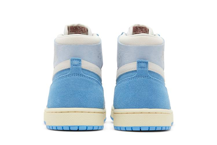 Кроссовки Wmns Air Jordan 1 High Zoom Comfort 2 'University Blue'