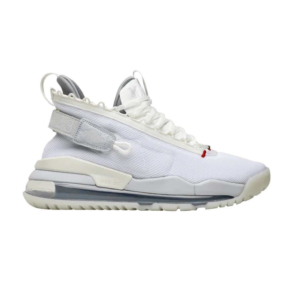 Krossovki-Sneakersnstuff-x-Air-Jordan-Jordan-Proto-Max-720-Past-Present-Future