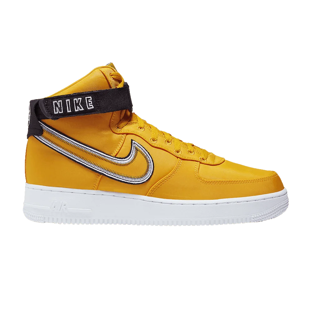 Krossovki-Nike-Air-Force-1-High-University-Gold