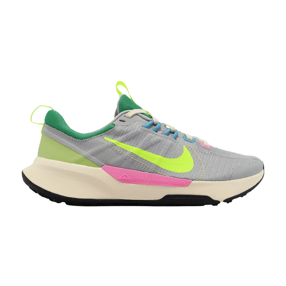 Krossovki-Nike-Wmns-Juniper-Trail-2-Next-Nature-Wolf-Grey-Volt