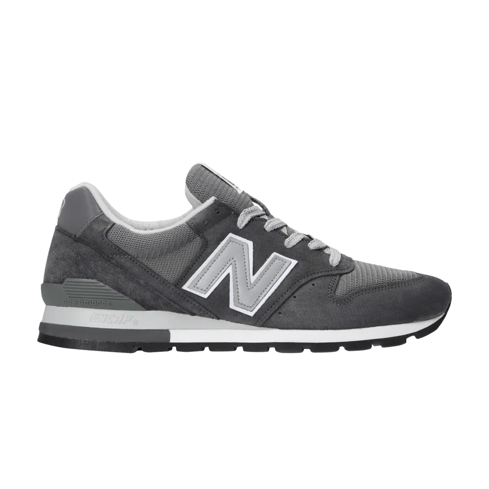 Krossovki-New-Balance-996-Made-in-USA-Grey