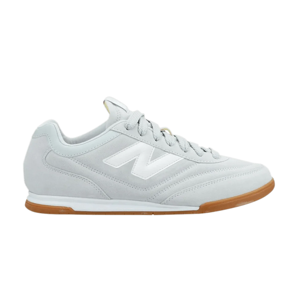 Krossovki-New-Balance-RC42-Grey-Gum
