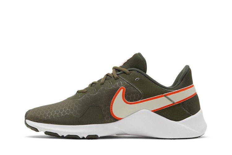 Кроссовки Nike Legend Essential 2 'Cargo Khaki Safety Orange'