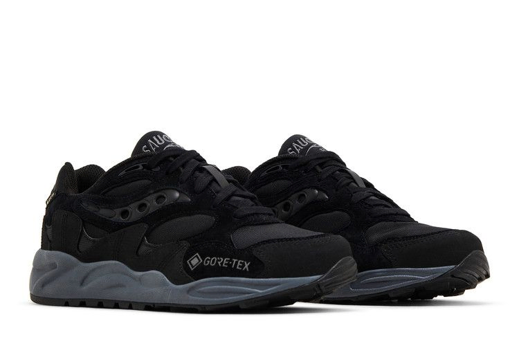 grid-shadow-2-gore-tex-triple-black-s70840-3_07