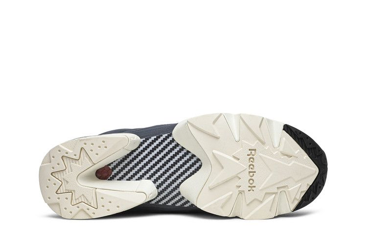 Кроссовки Reebok Tom & Jerry x InstaPump Fury 'Tom'