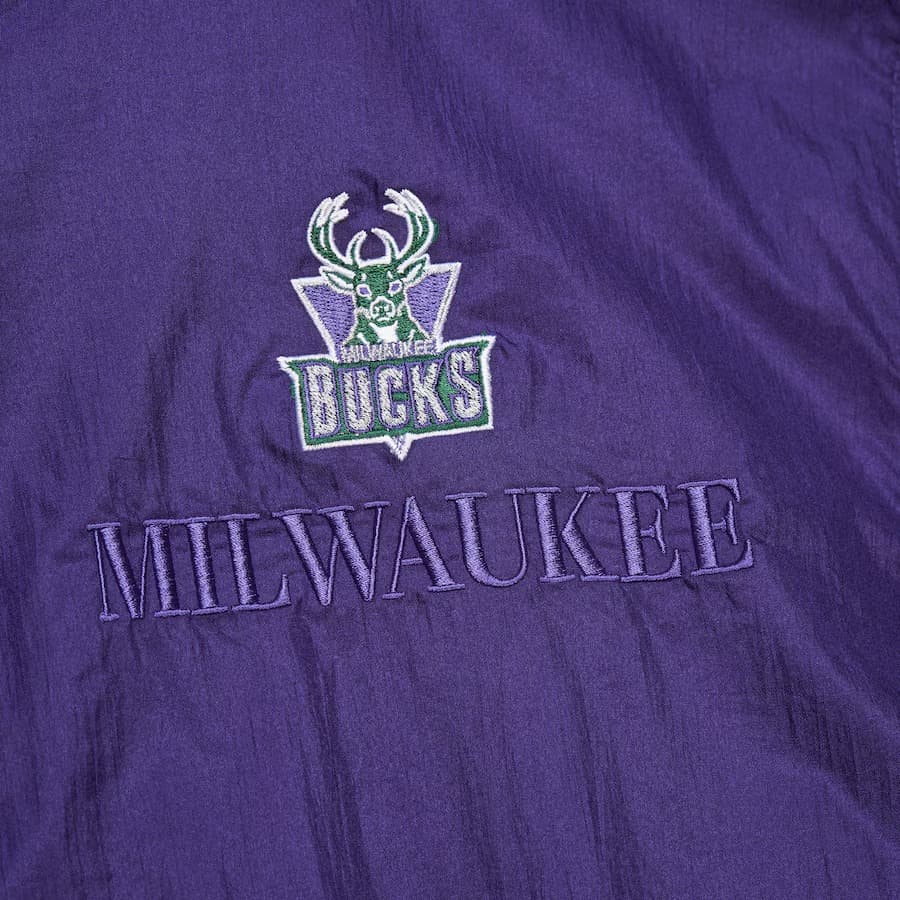 Анорак Mitchell & Ness Purple Milwaukee Bucks Team OG 3.0 Anorak Quarter-Zip Jacket