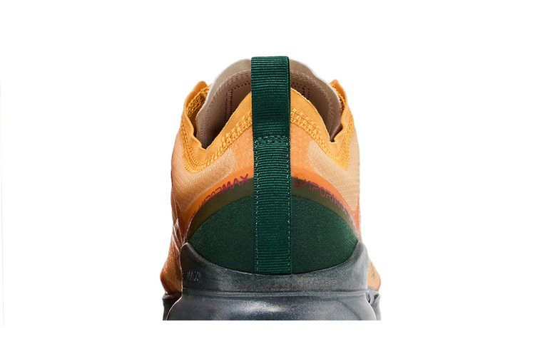 Кроссовки Nike Air VaporMax 2019 'Canyon Gold'