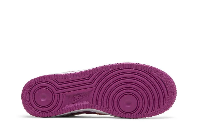 Krossovki-Nike-Wmns-Air-Force-1-07-LV8-International-Womens-Day-3