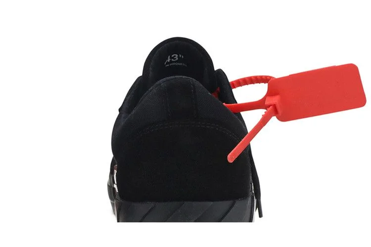 Krossovki-Off-White-Vulc-Sneaker-Black-Suede-6