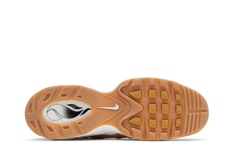 air-griffey-max-1-wheat-do6684-700_03