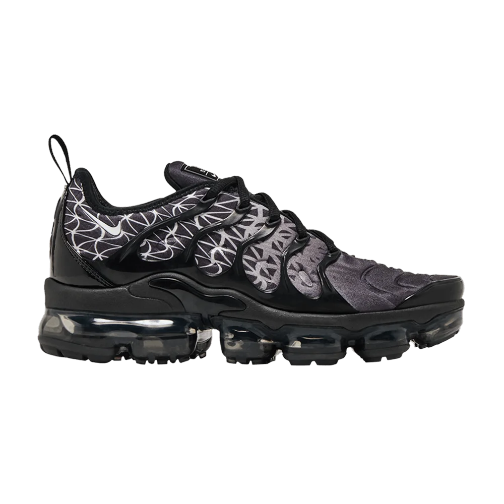 Krossovki-Nike-Air-VaporMax-Plus-Geometric