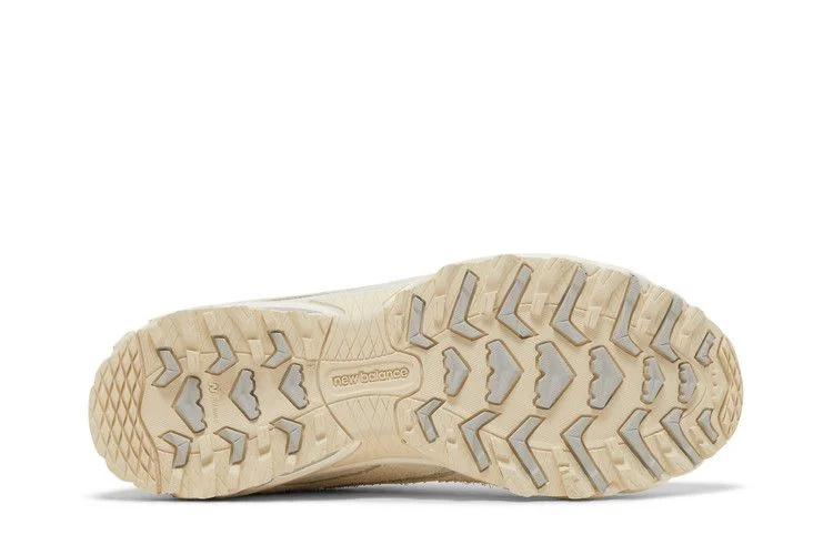 Krossovki-New-Balance-610-Angora-3